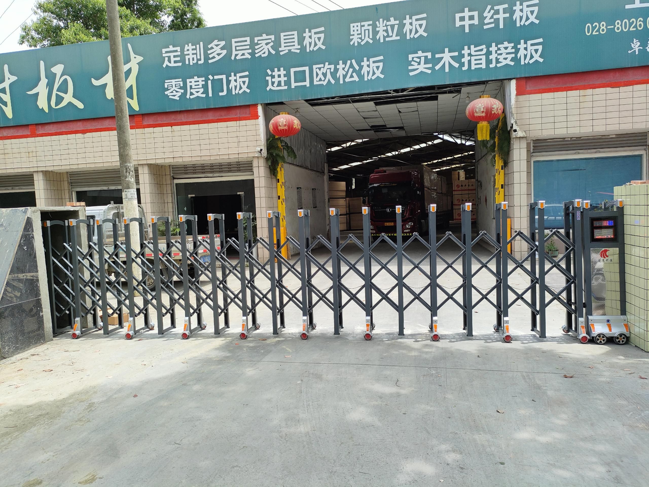 不鏽鋼伸縮門